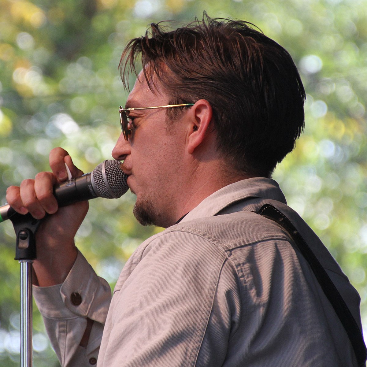 JD McPherson keert terug met "Nite Owls": Een retro-reis door rock-'n-rollgeschiedenis