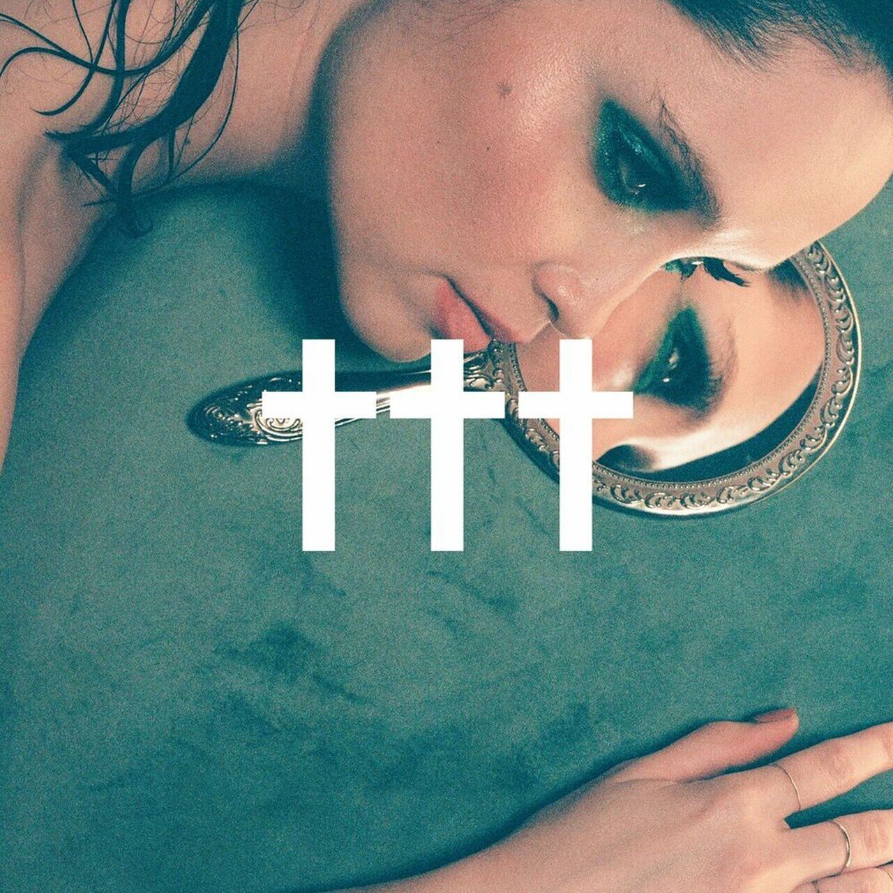 |   | Crosses - Day One/Vivien (Single) | Records on Vinyl
