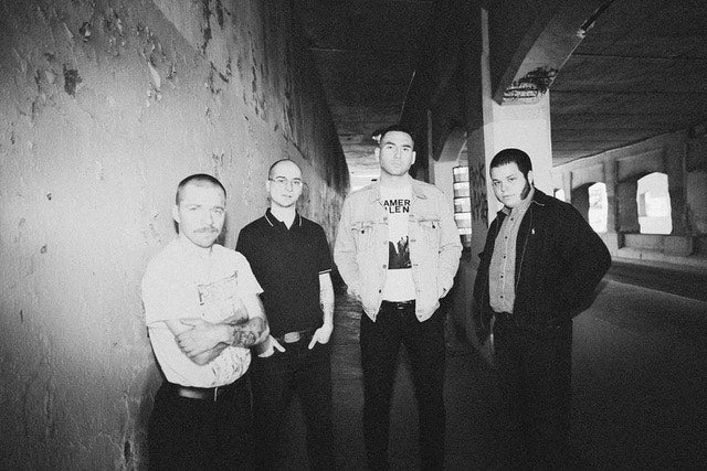 Beton Arme's 'Renaissance': Een Nieuw Tijdperk voor Montréal Punk