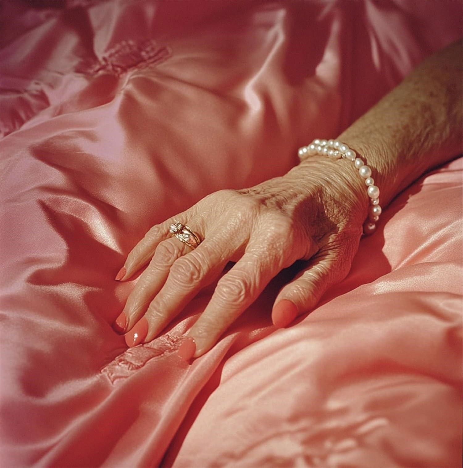 Naomie Klaus - Youth Looks So Good On You (LP) Cover Arts and Media | Records on Vinyl