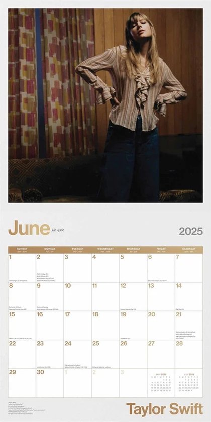  |  Calender | Taylor Swift - Official Calender 2025  (MRCH) | Records on Vinyl
